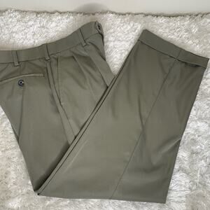 IZOD Brown Green Pleat Front Trousers Sz 32 x 30